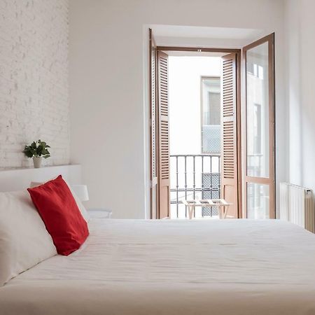 El Mirador De La Cuesta De Santo Domingo Apartman Pamplona Kültér fotó