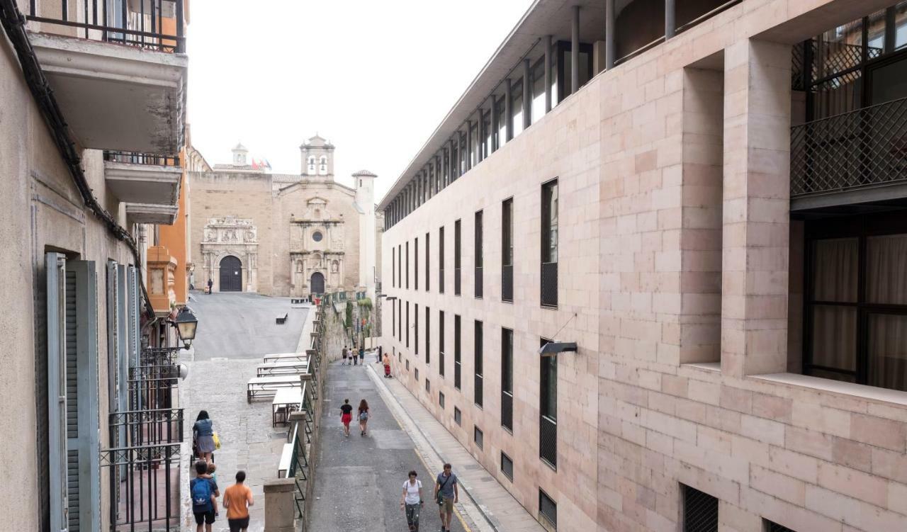 El Mirador De La Cuesta De Santo Domingo Apartman Pamplona Kültér fotó