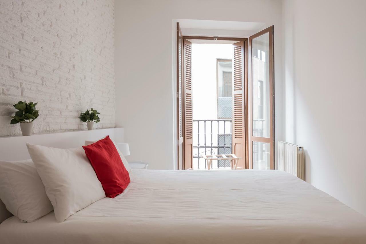 El Mirador De La Cuesta De Santo Domingo Apartman Pamplona Kültér fotó