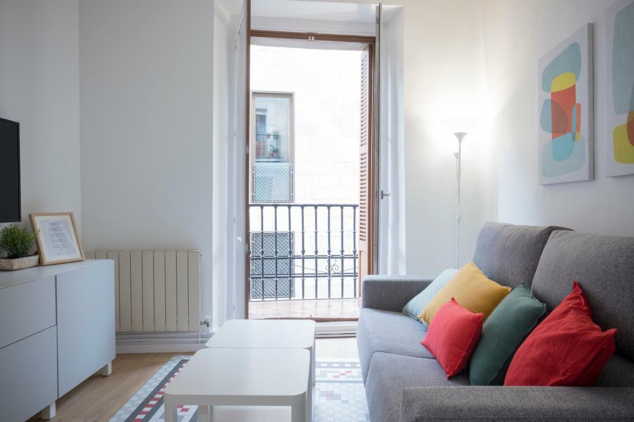 El Mirador De La Cuesta De Santo Domingo Apartman Pamplona Kültér fotó