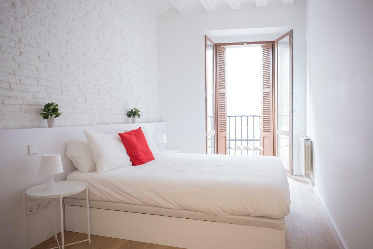 El Mirador De La Cuesta De Santo Domingo Apartman Pamplona Kültér fotó
