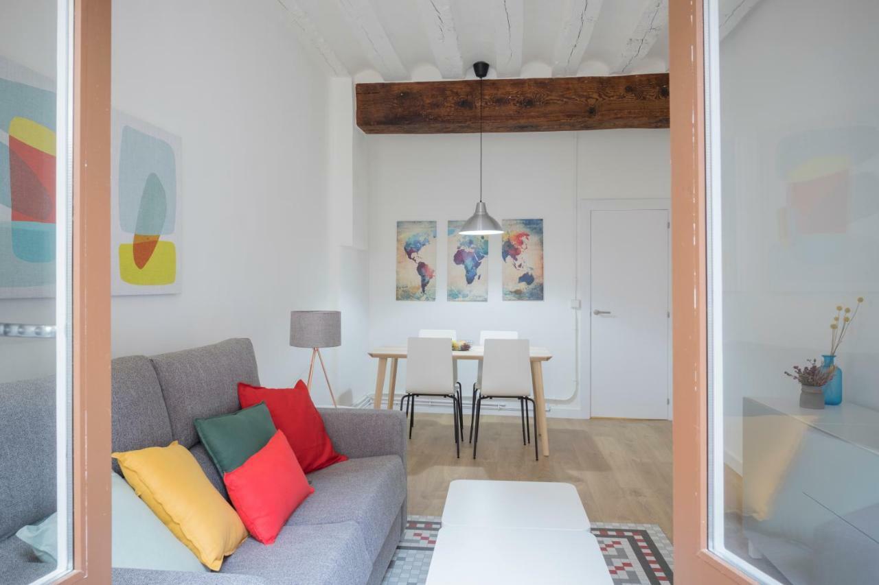El Mirador De La Cuesta De Santo Domingo Apartman Pamplona Kültér fotó
